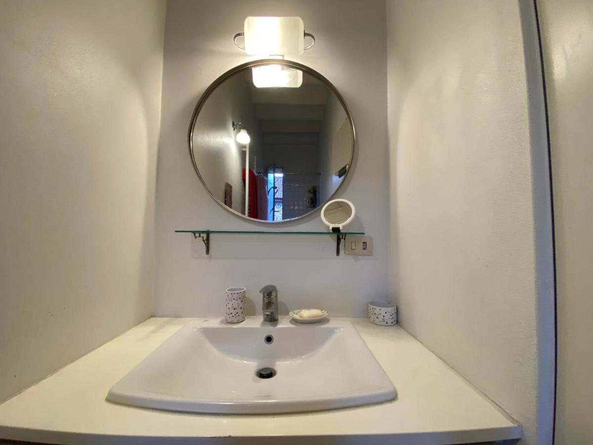 New Luxury Navigli Whole Apartment Milánó Kültér fotó