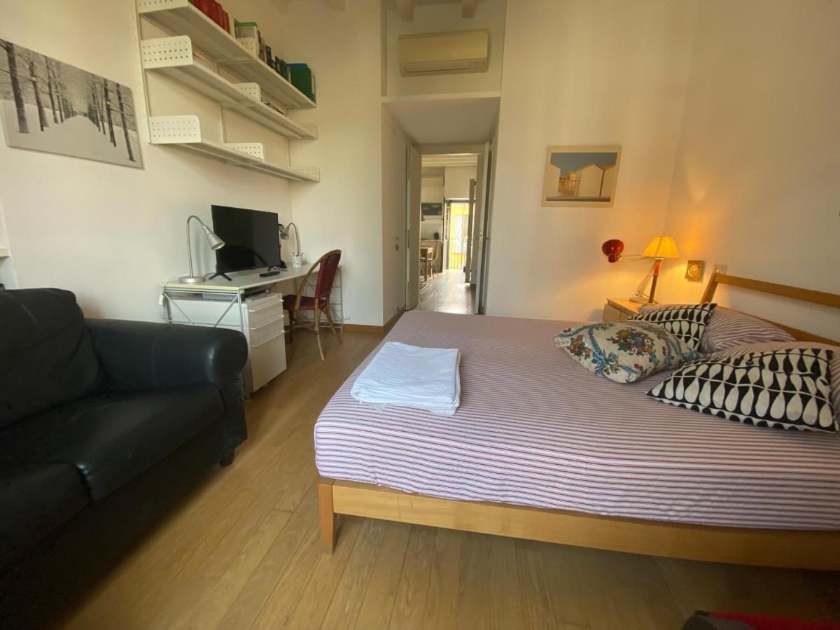 New Luxury Navigli Whole Apartment Milánó Kültér fotó
